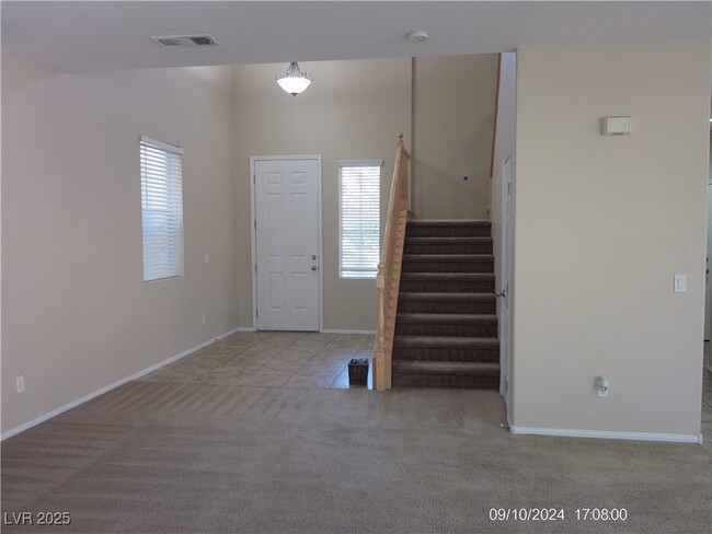 Building Photo - 6211 Sugartree Ave