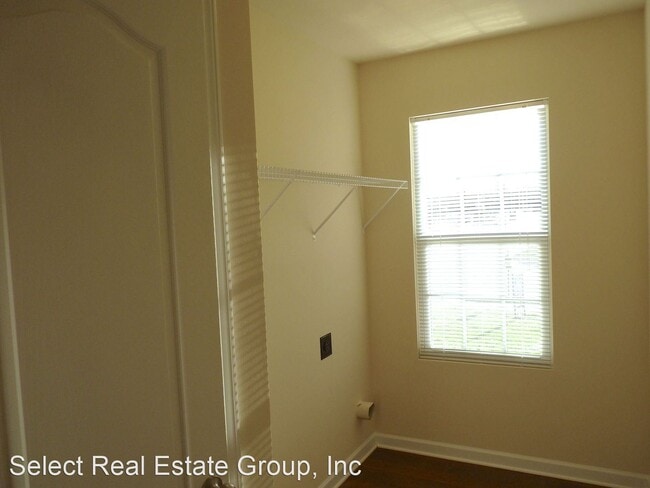 Building Photo - 3 br, 2 bath House - 65 Ashton Bluff Cir