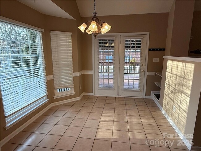 Building Photo - 17115 Grenache Ct