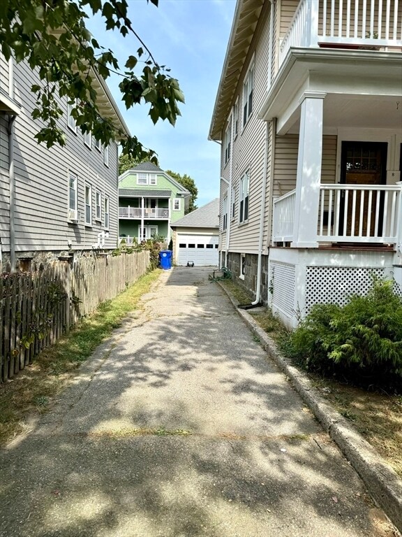Building Photo - 8 Kahler Ave