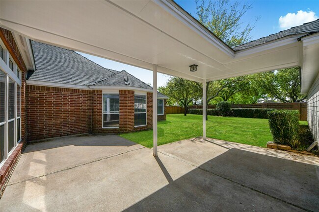 Building Photo - 2622 Stonebury Ln