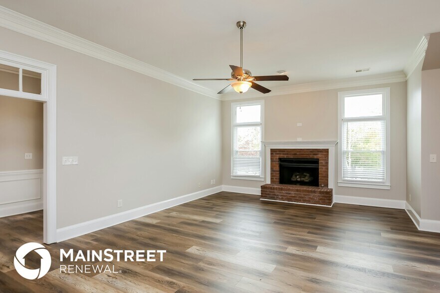 Building Photo - 1090 Swan Mill Ct