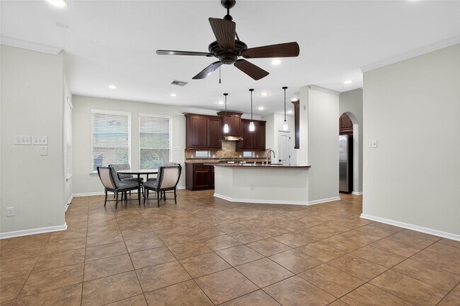 Building Photo - 74 N Whistling Swan Pl