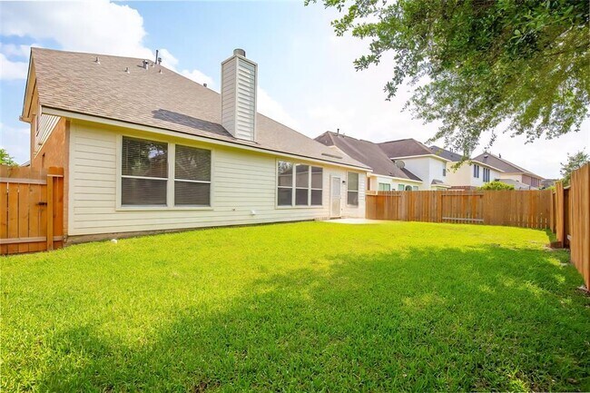 Building Photo - 4815 Schiller Park Ln