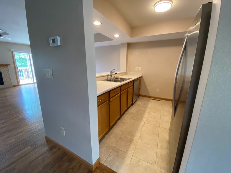 Building Photo - 1502 McKinley Pl