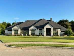 Building Photo - 3110 White Dove Dr