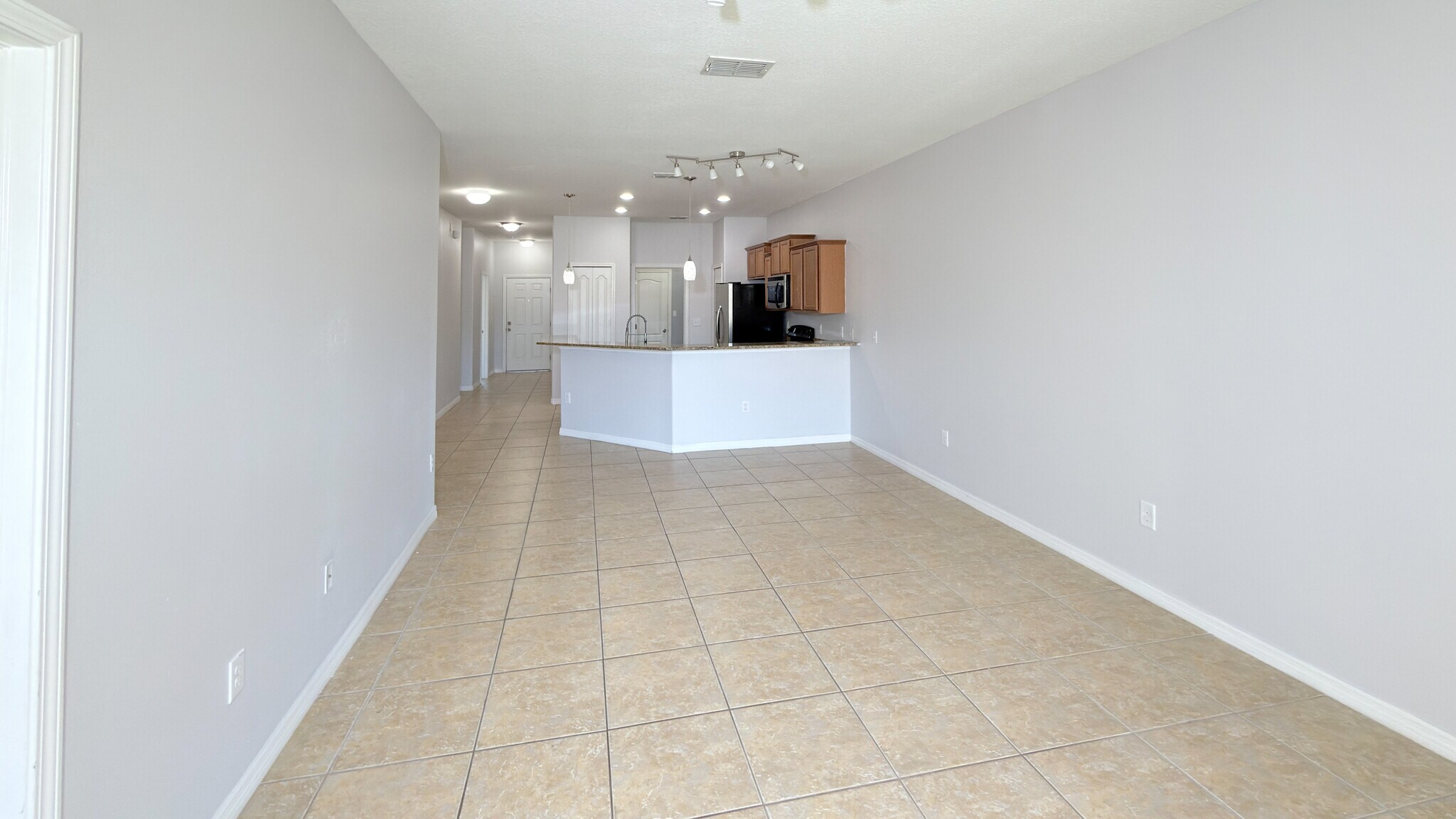 Building Photo - 4093 Shade Tree Ln