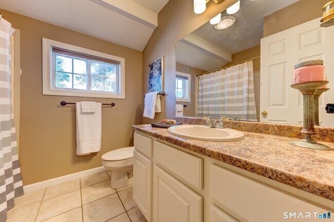 Building Photo - 46 Samuel Ln