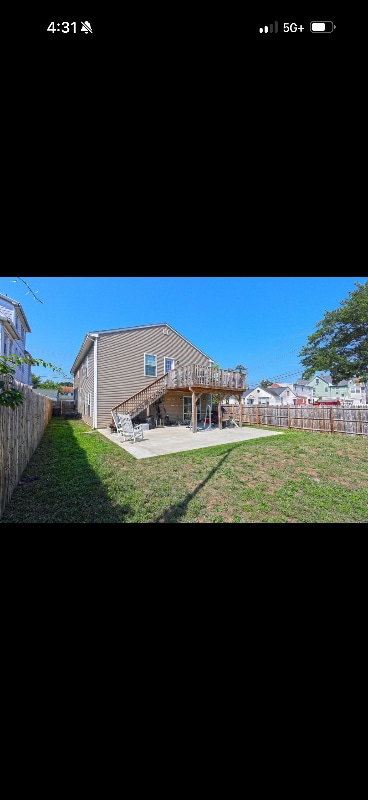 Building Photo - 103 Gilbert St