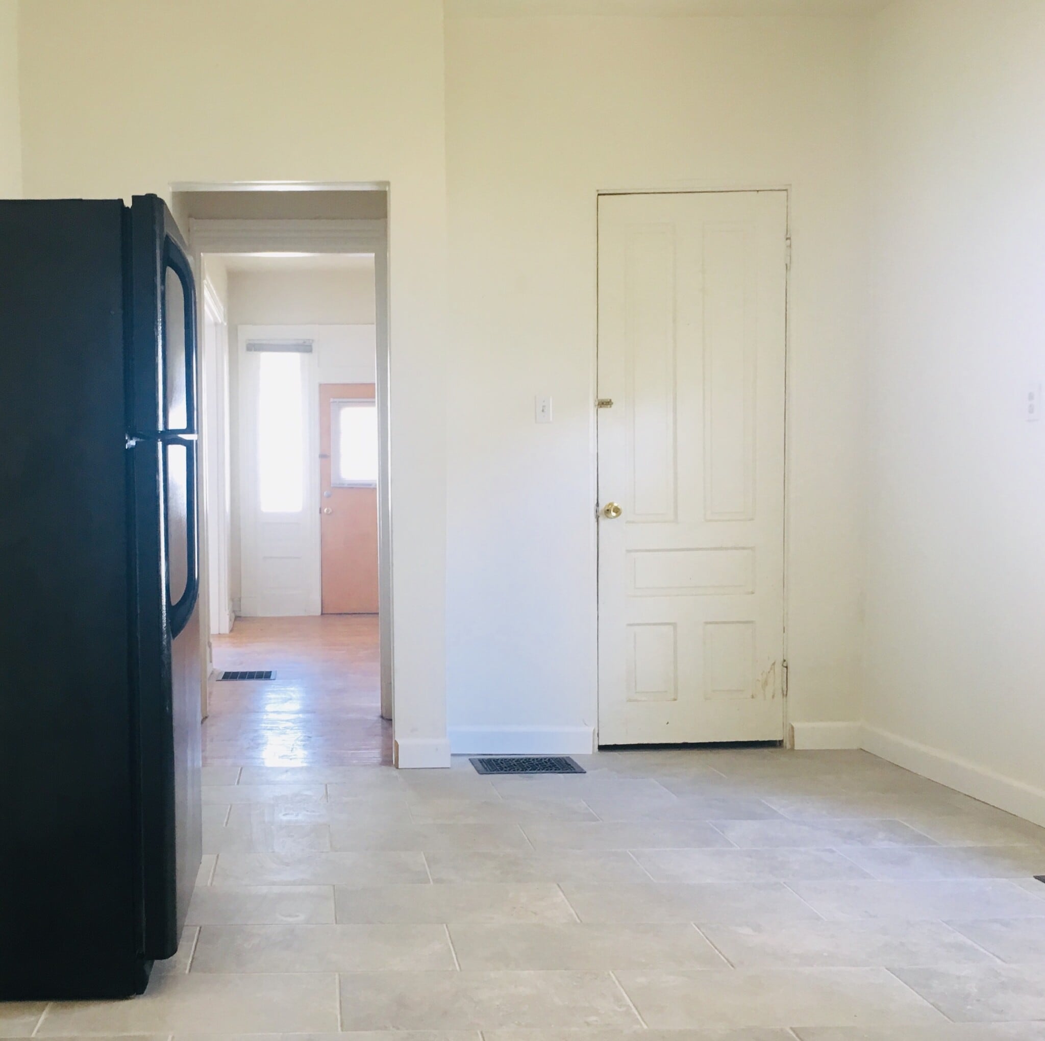 Kitchen - 4530 Lafayette Avenue