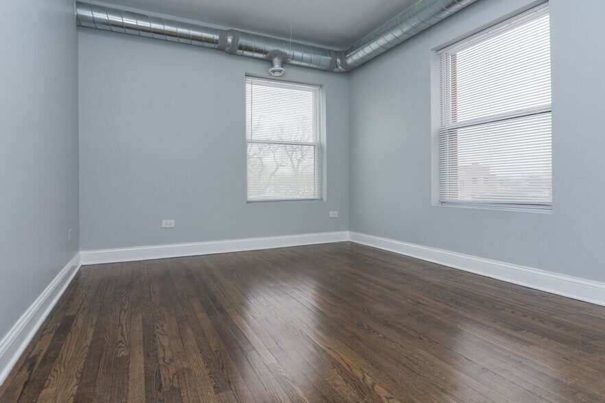 Building Photo - 6433 S Stewart Ave