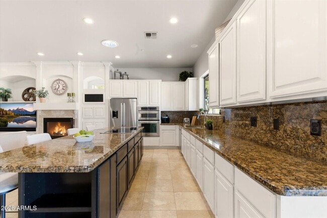 Building Photo - 8044 E Tether Trail