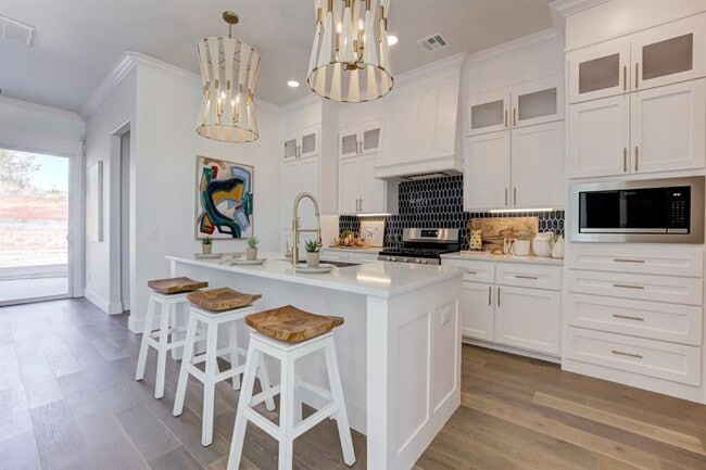 Building Photo - 7901 Behr Dr