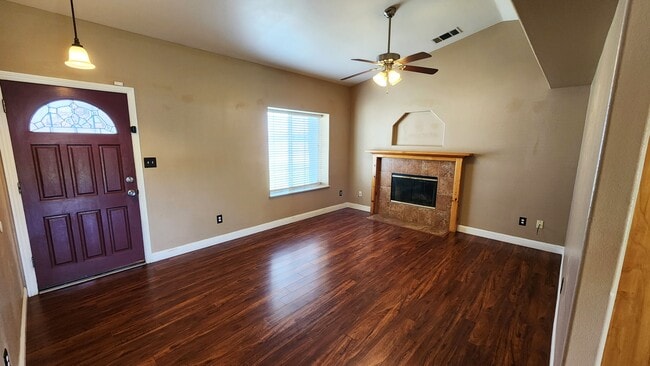 Building Photo - 409 Harvest Creek Rd