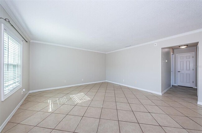 Building Photo - 5196 Beach Dr SE