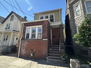 Building Photo - 109 Madison Ave