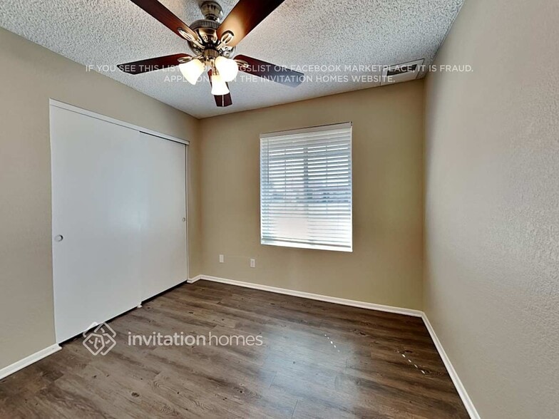 Building Photo - 8930 W Heatherbrae Dr