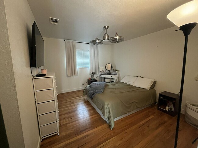 Building Photo - Charming 3 bedroom, 2 bathroom home for rent in Granite Bay, CA!