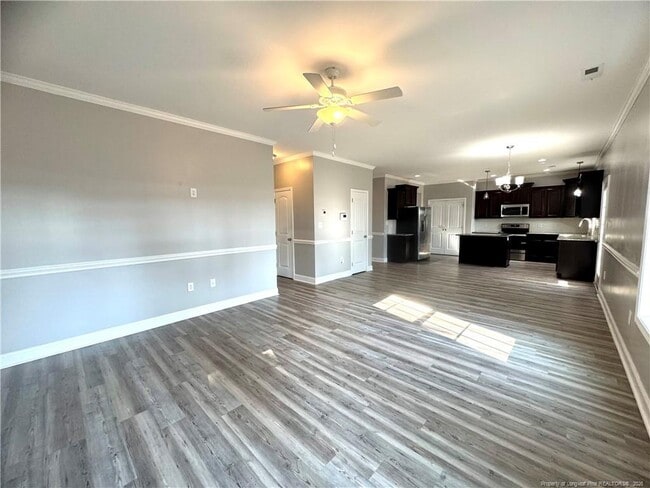 Building Photo - 571 Weston Woods St