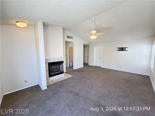 Building Photo - Beautiful Home with Private Balcony, Fireplace & Granite Kitchen
