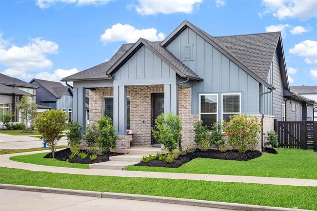 Building Photo - 18403 Vivacious Ln