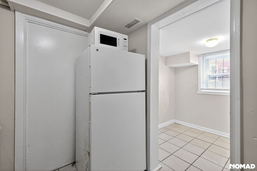 Building Photo - 80 Seaton Pl NW