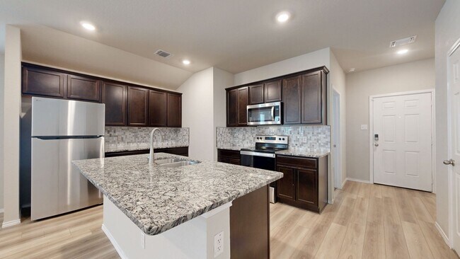 Building Photo - 8605 Cantera Rdg Rd