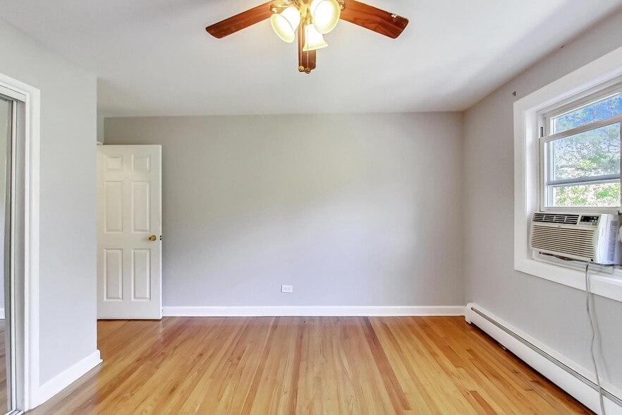 Building Photo - 822 Seward St