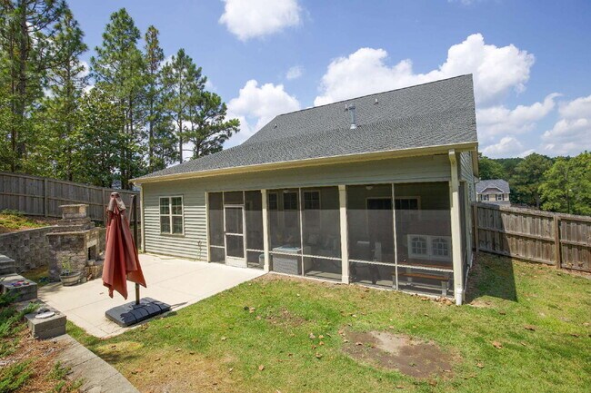 Building Photo - 59 Cherry Hill Dr