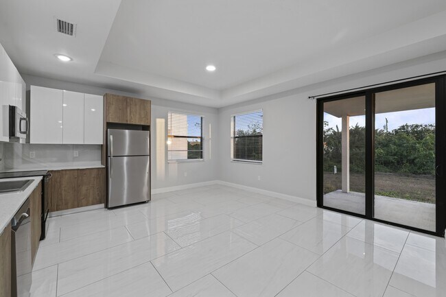 Building Photo - 2919 65th St W