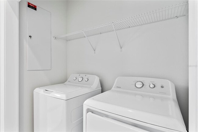 Building Photo - 1903 W Bristol Ave