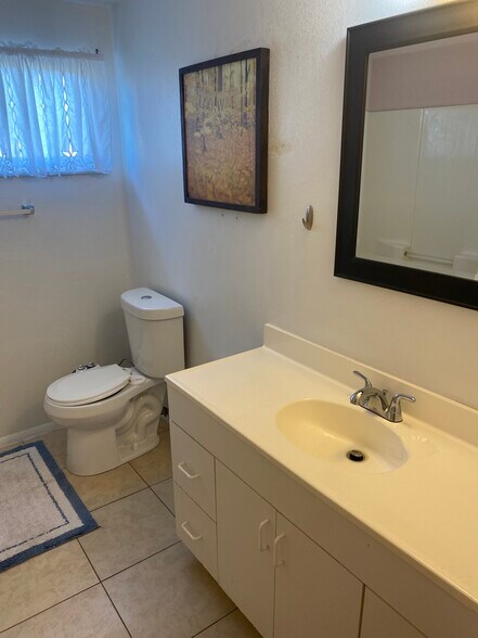 Building Photo - 8266 Trionfo Ave