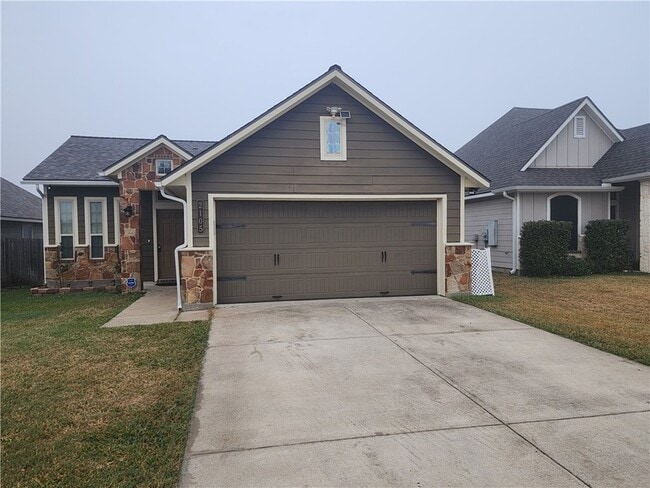 Building Photo - 2105 Dumfries Dr