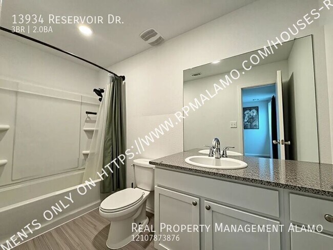 Building Photo - 13934 Reservoir Dr