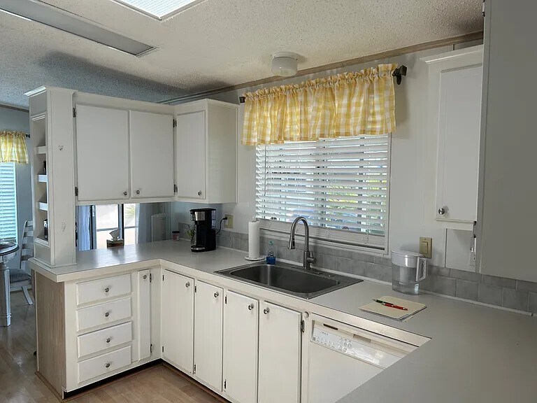 Building Photo - 3009 Sabal Cir