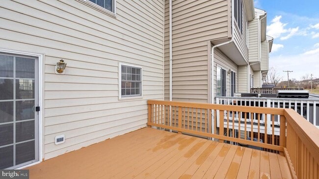 Building Photo - 21753 Ladyslipper Sq