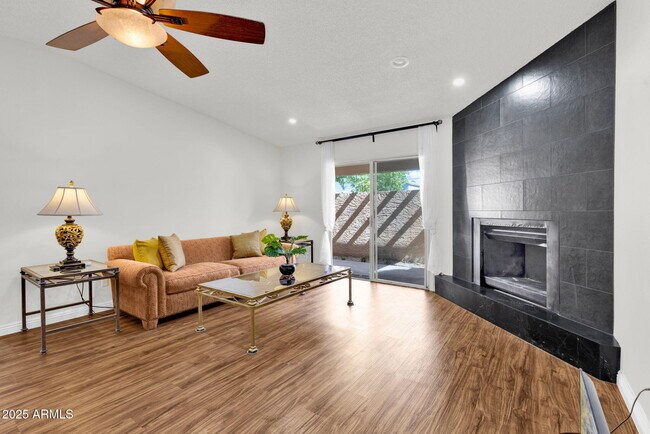 Building Photo - 3033 N 37th St