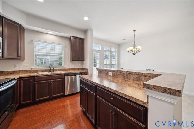 Building Photo - 8957 Ringview Dr