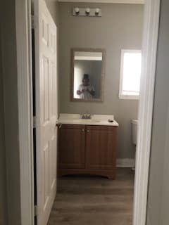 Building Photo - 4921 Eastview Dr