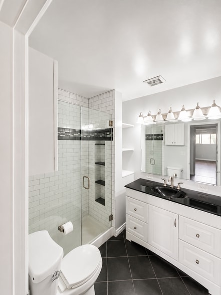 Bathroom - 1299 Cordova St