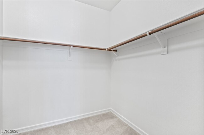 Building Photo - 58 Contrada Fiore Dr