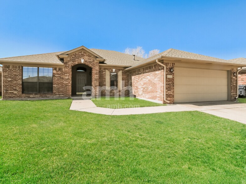 Building Photo - 3217 Bishop Rock Pl