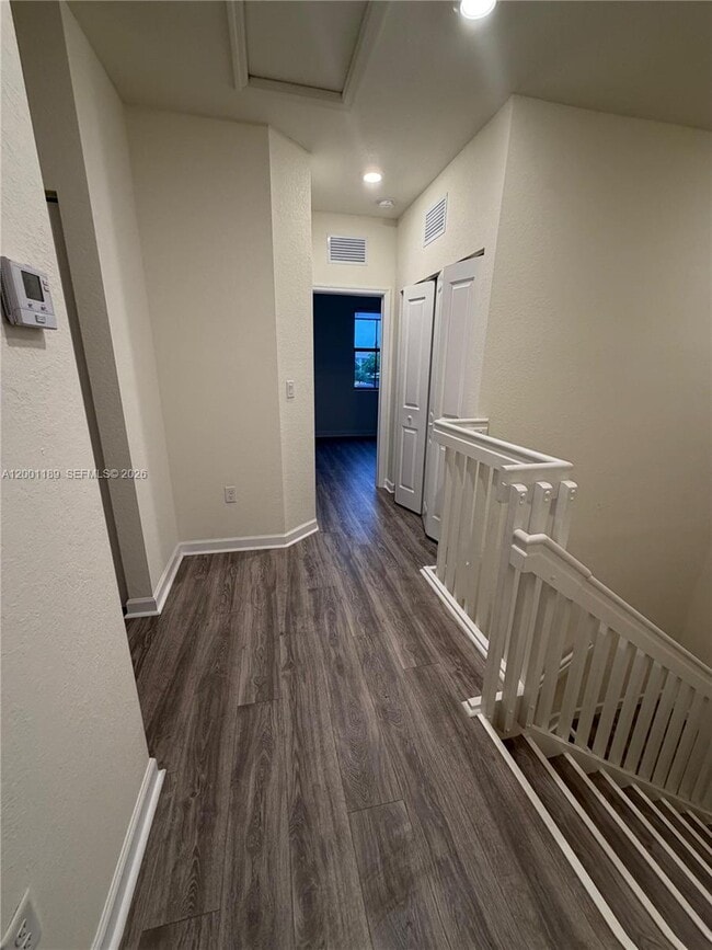 Building Photo - 11104 W 33rd Way