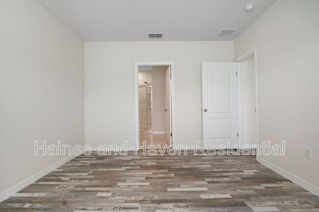 Building Photo - 3189 Royal Tern Dr