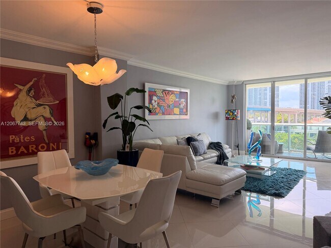 Building Photo - 19390 Collins Ave