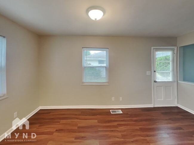 Building Photo - 2532 Cranford Rd