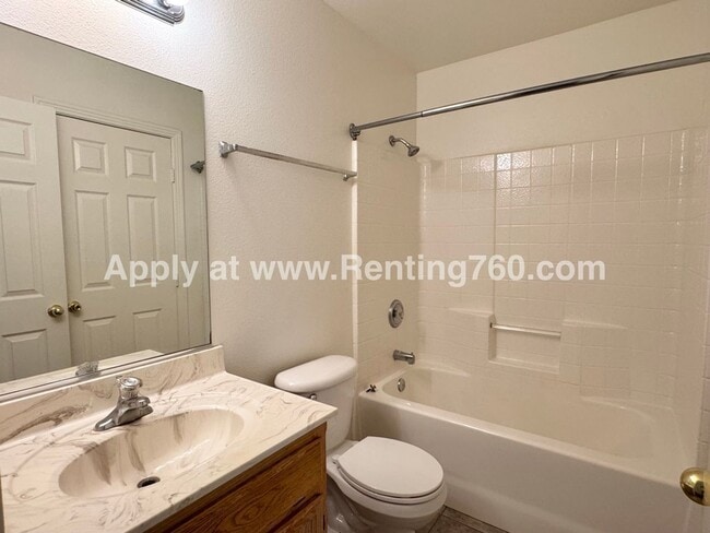 Building Photo - Beautiful Home in Copper Hills!