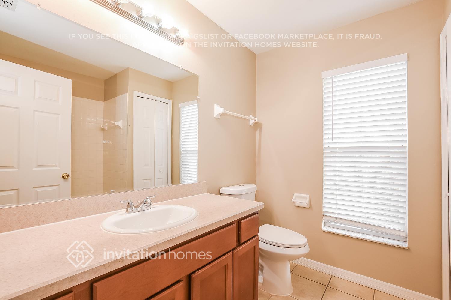 Building Photo - 4001 Saddlewood Dr