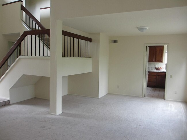 Building Photo - 15 Whistling Isle