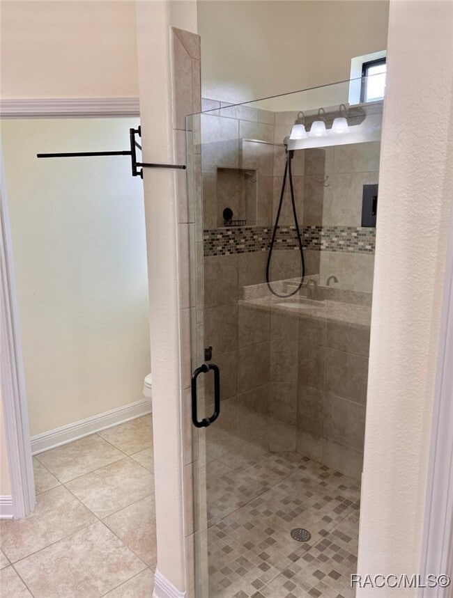 Building Photo - 2395 N Brentwood Cir